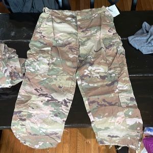 Authentic army cargo pants